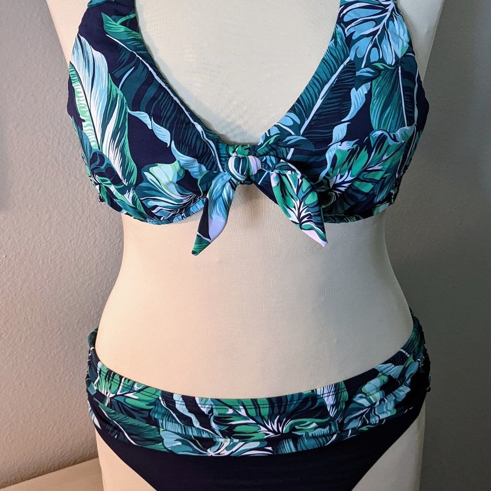 Tommy Bahama Breezy Palms Underwire Tie Halter